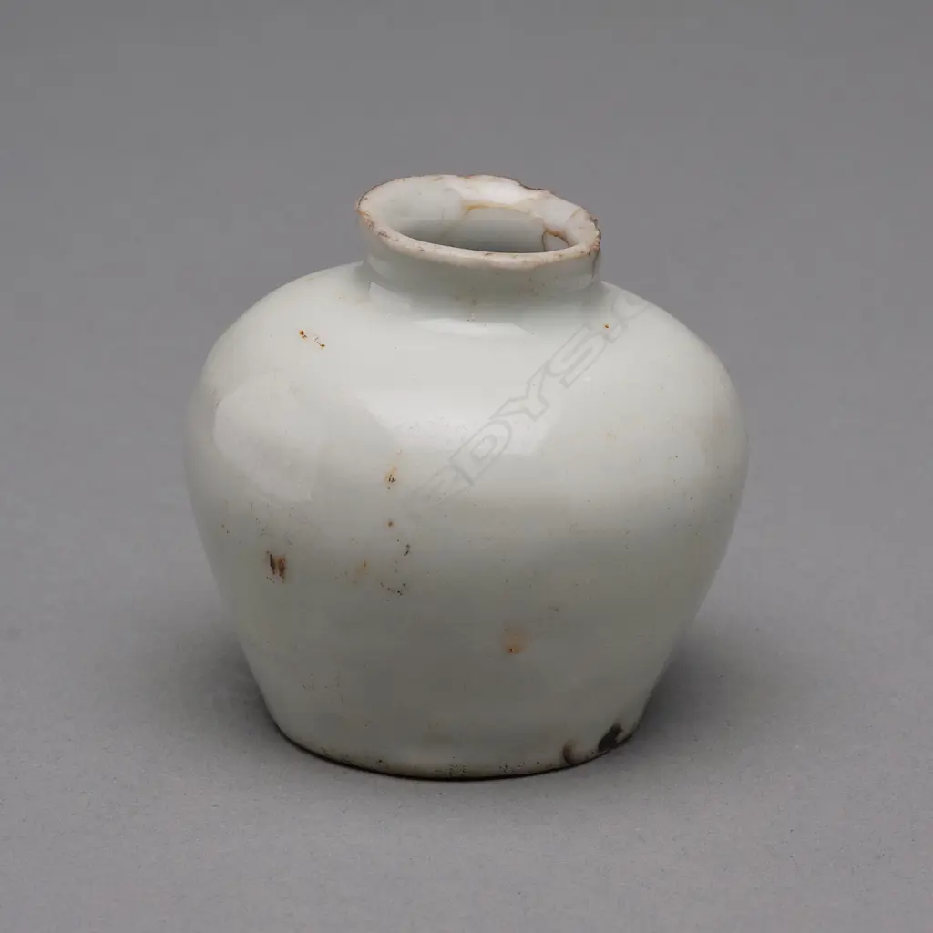 Stoneware jarlet - Southeast Asia -15thC, Image 1++